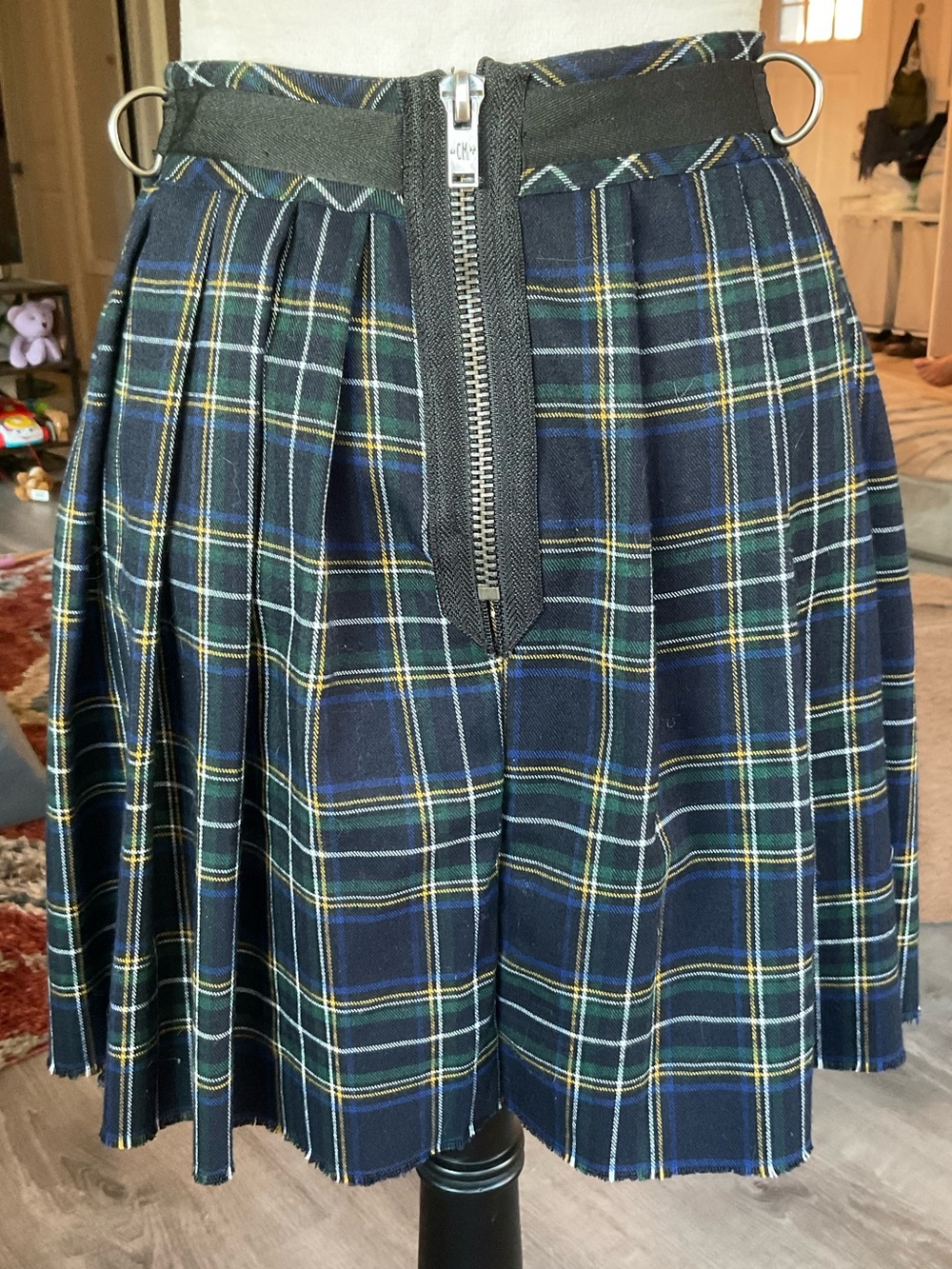 ⛓️Dolls Kill Current Mood Plaid Pleated Mini Skirt D-Ring Belt Medium Green Navy - Picture 2 of 6